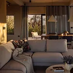 Villa Luxury Deneb With Pool Near Porec *
