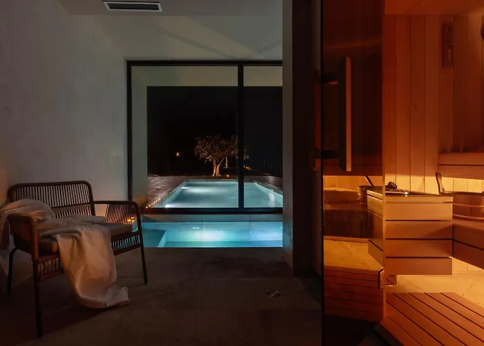 Luxury Deneb With Pool Near Porec