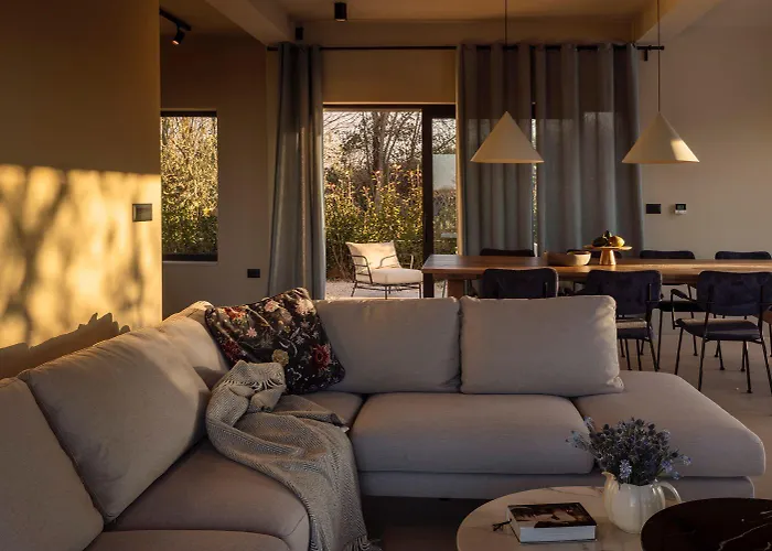 Villa Luxury Deneb With Pool Near Porec *