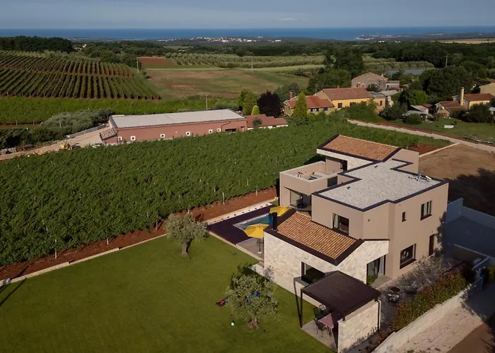 Luxury Deneb With Pool Near Porec Vila *