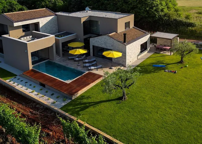 Luxury Deneb With Pool Near Porec * Kaštelir