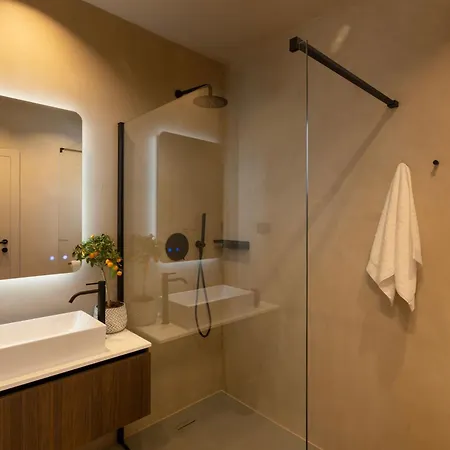 וילה Luxury Deneb With Pool Near Porec Kaštelir